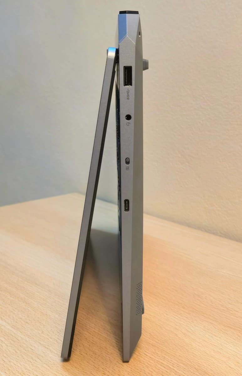 LENOVO LOQ 15AHP9 - Image 6