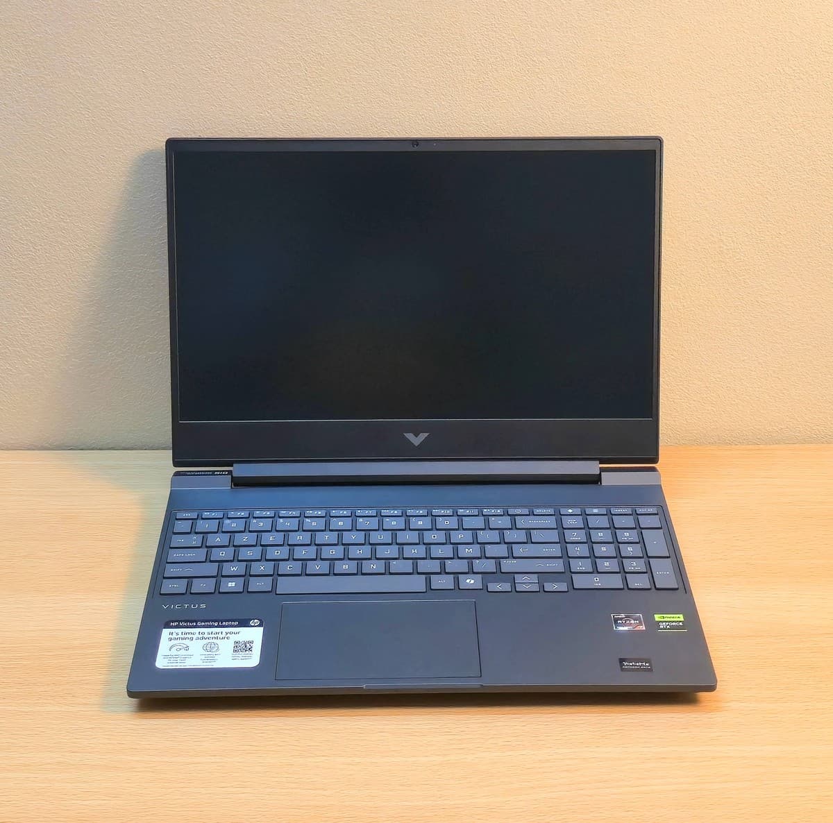 VICTUS BY HP GAMING Laptop 15-fb3093dx - Image 2