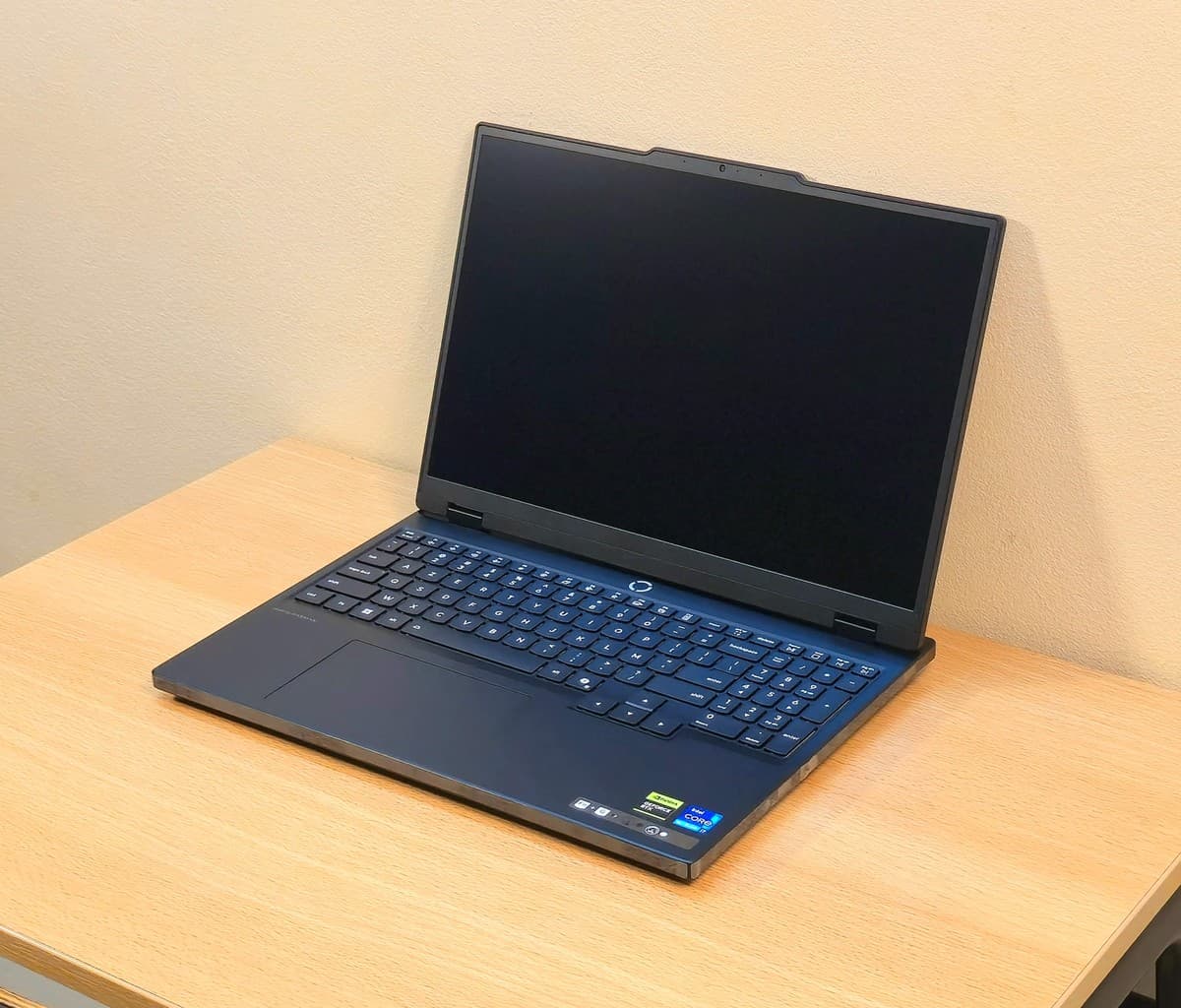 LENOVO LEGION 5i 15IRX10 - Image 4