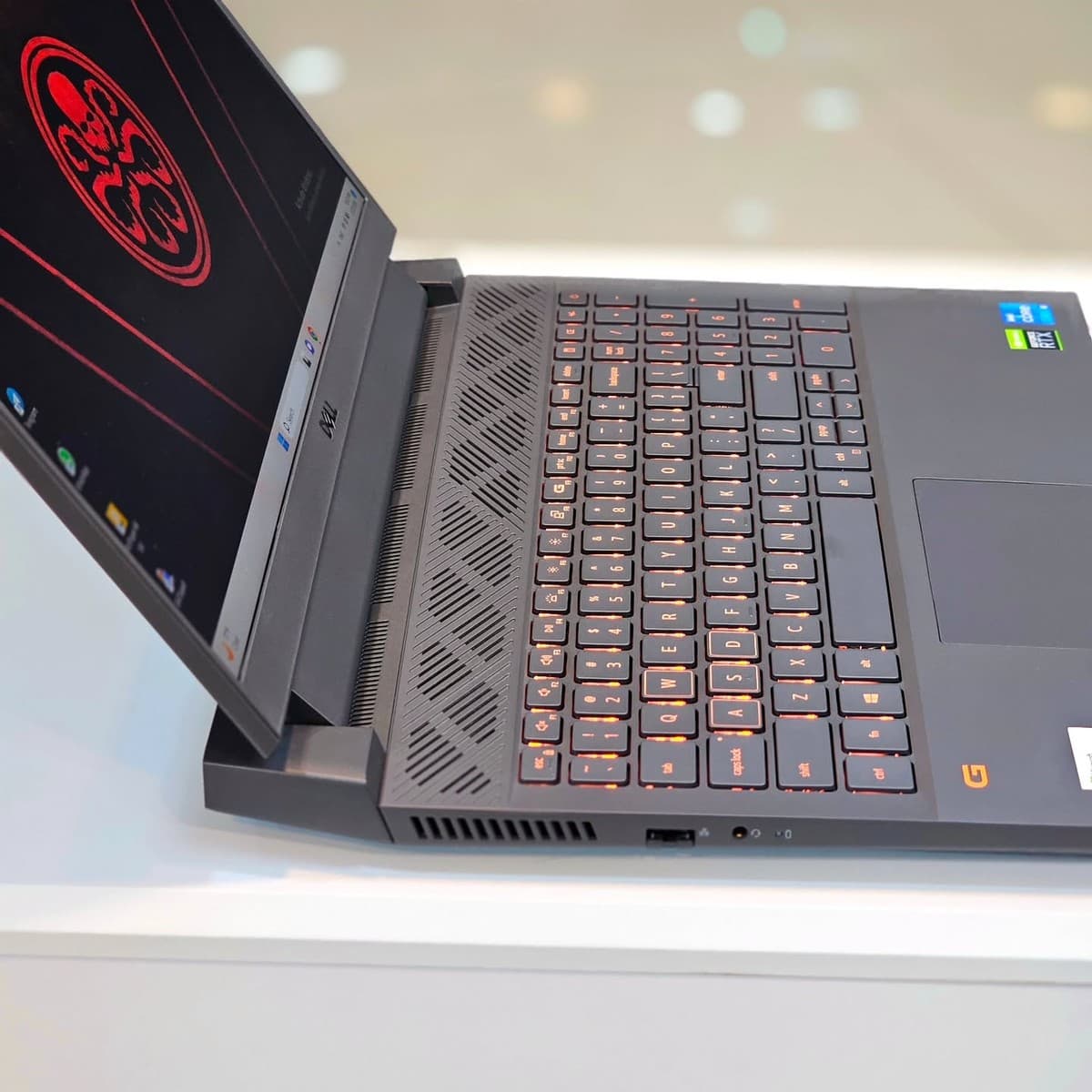 Dell G15 G5530-7388GRY-PUS - Image 6