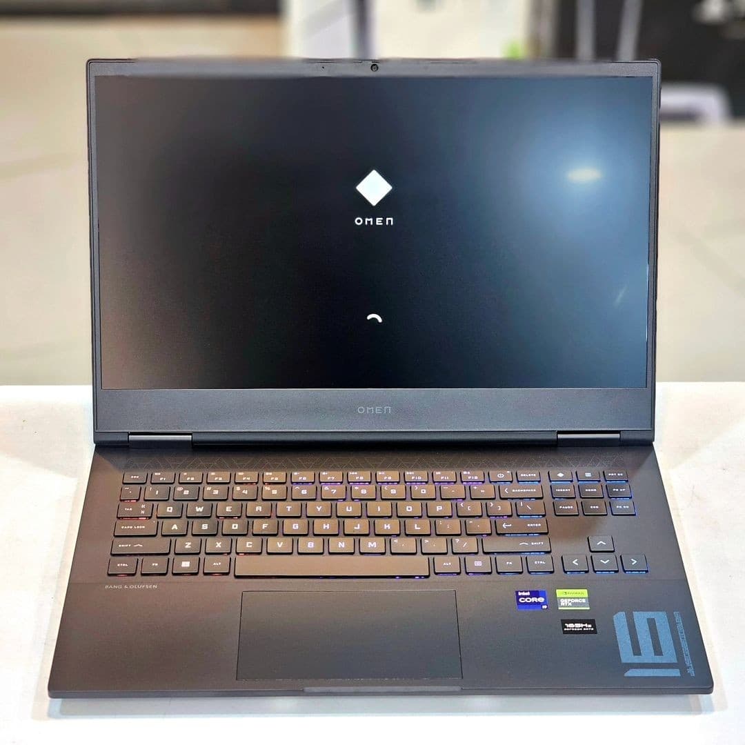 OMEN BY HP LAPTOP 16-WF0083 - Image 2