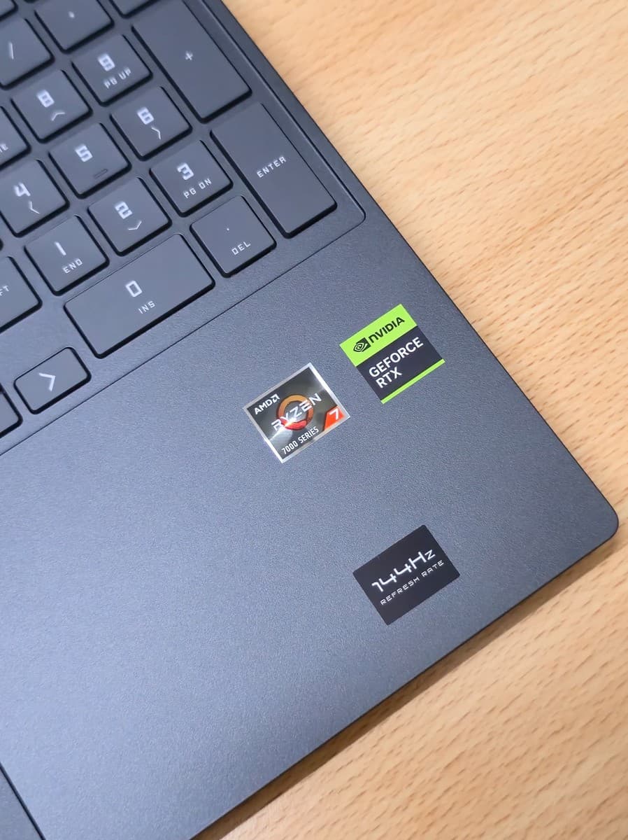 VICTUS BY HP GAMING Laptop 15-fb3093dx