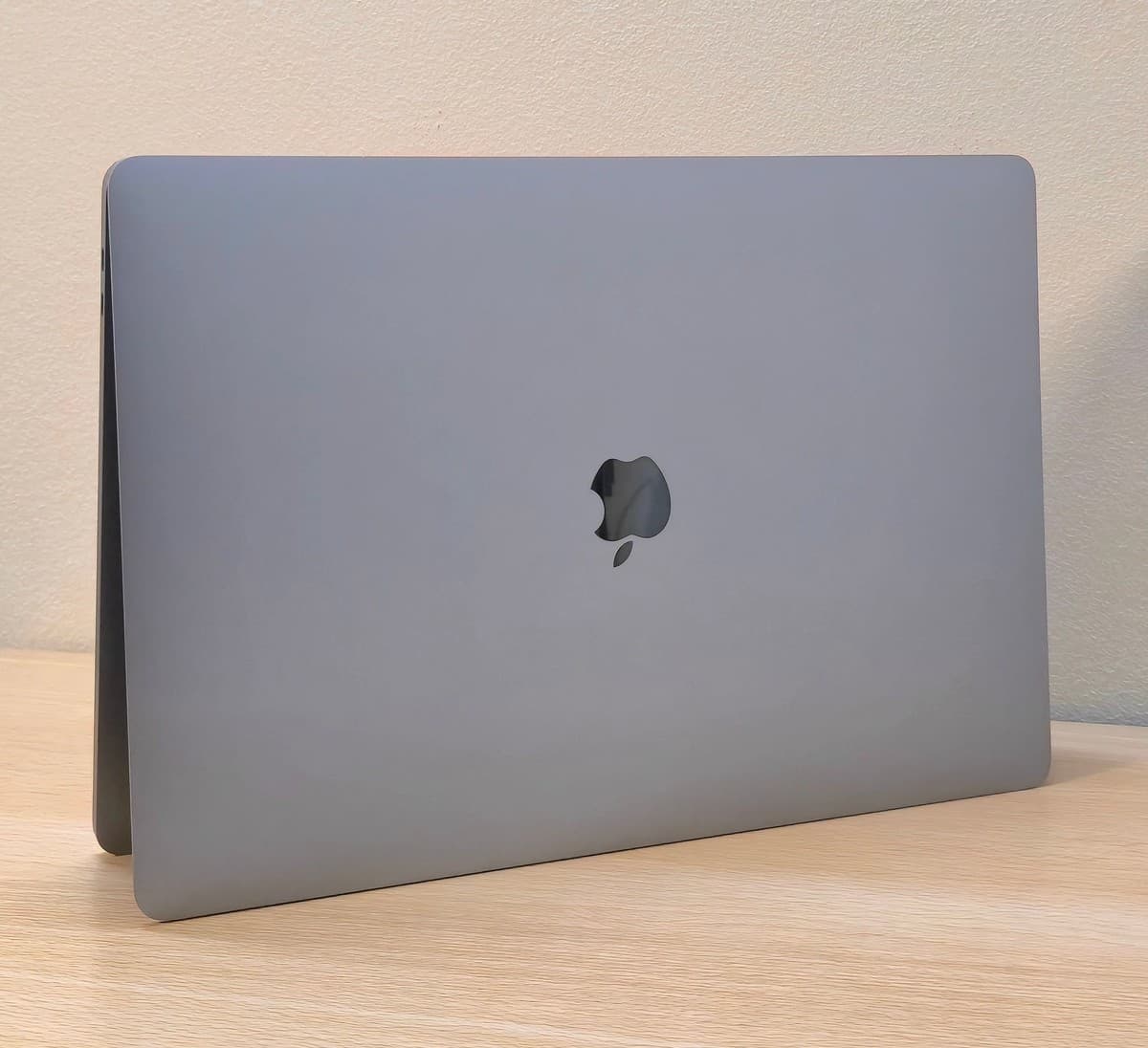MacBook Pro 16-Inch 2019 / Core i9 / SSD 1TB / RAM 64Go / RADEON Pro 5500M,8Go Dédiée - Image 5