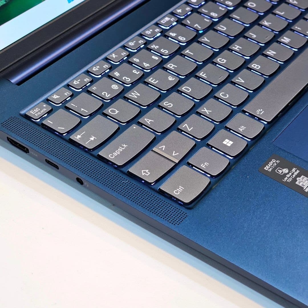 Lenovo IdeaPad 3 14ARE05 / AMD Ryzen 5 4500U / SSD 256Go / RAM 8Go - Image 5