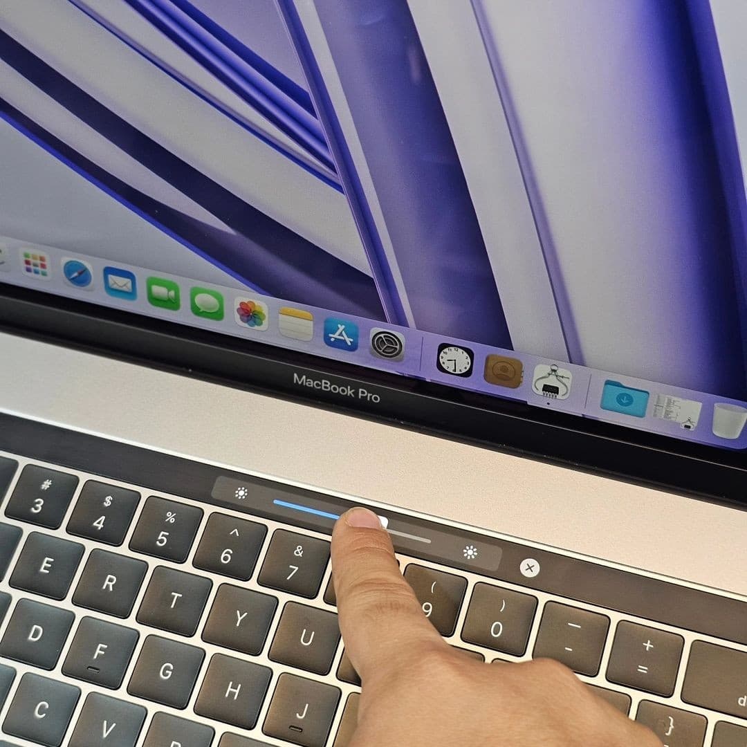 MacBook Pro 16-Inch 2019 / Core i7 / RAM 32Go / SSD 512Go / RADEON Pro 5300M, 4Go - Image 8