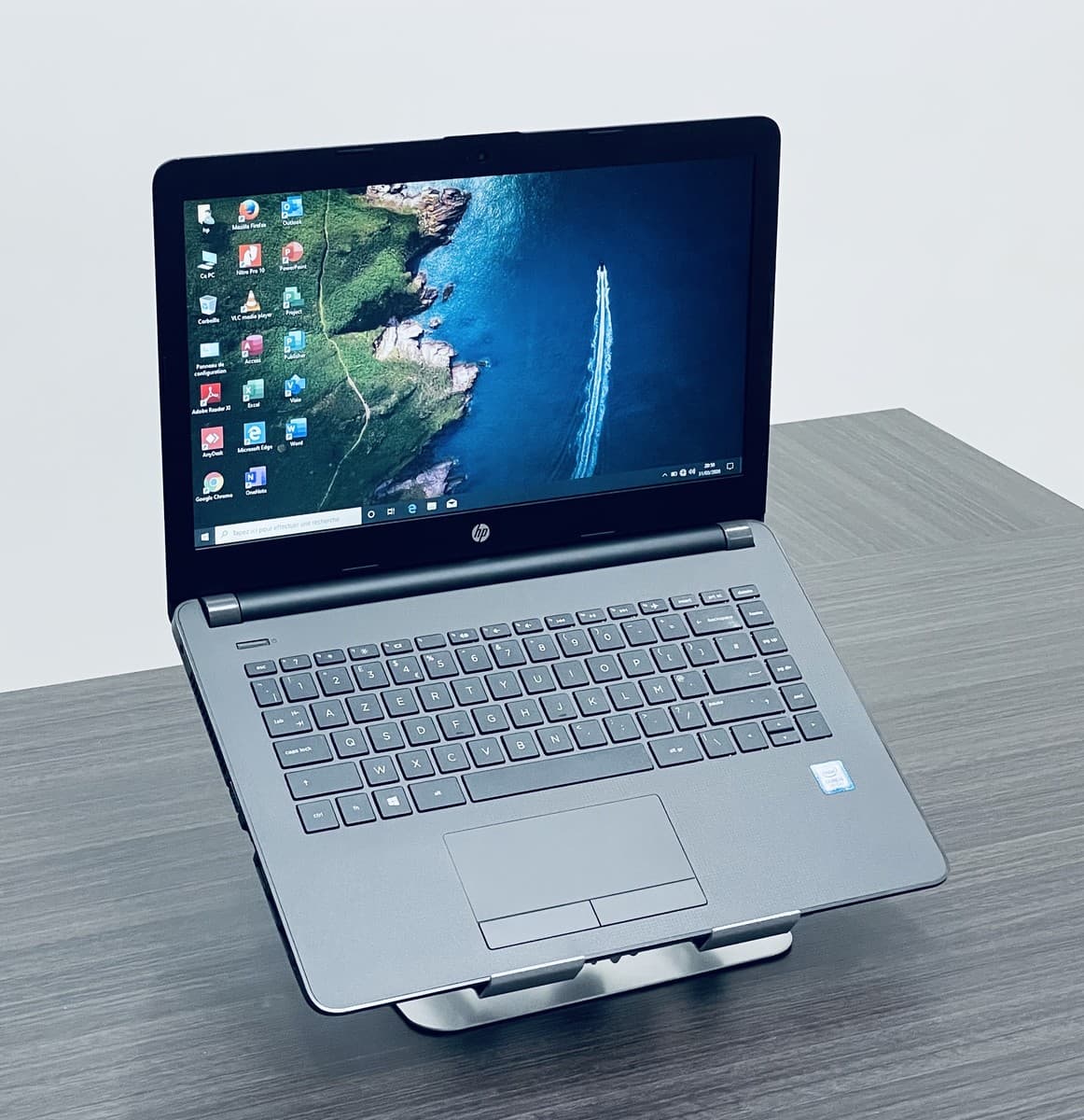 HP 240 G6 | (5JK05ES#ABU) - Image 1