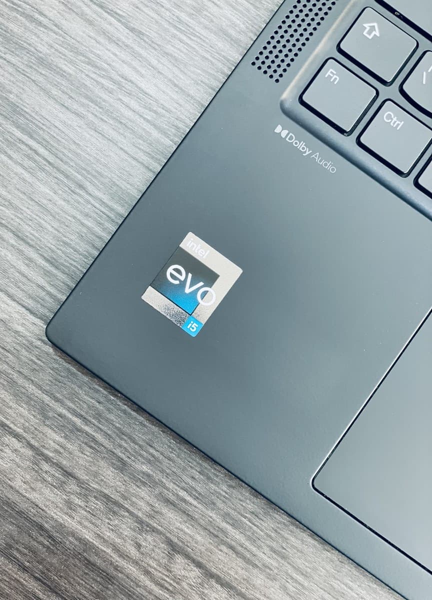 Lenovo ThinkPad X13 GEN 4 - Image 5