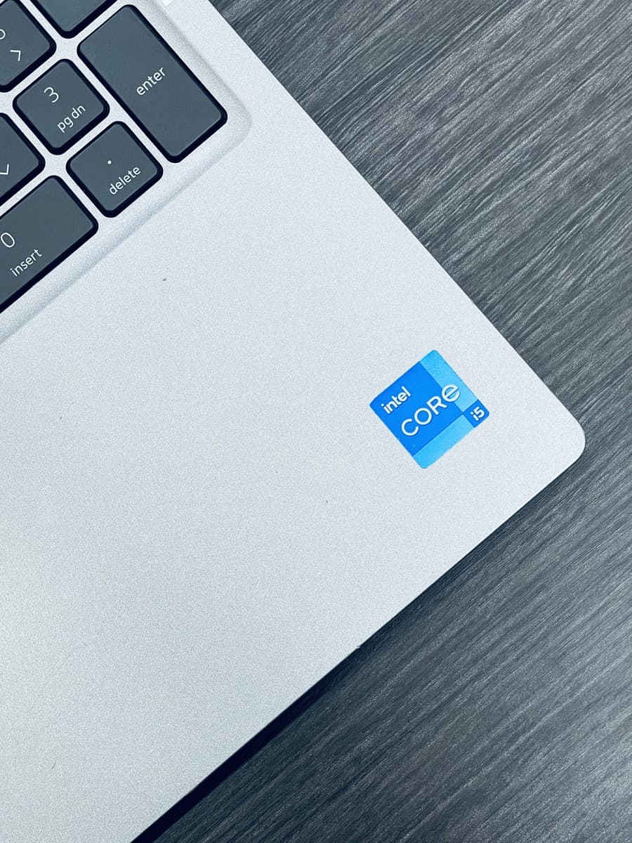 Dell Latitude 5520 / Core i5-11ème GEN / SSD 256Go RAM 16Go - Image 4