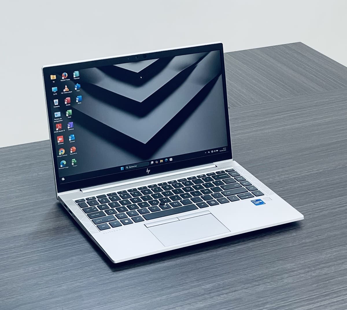 HP EliteBook 840 G8 / Core i7-11ème GEN / SSD 1To / RAM 32Go