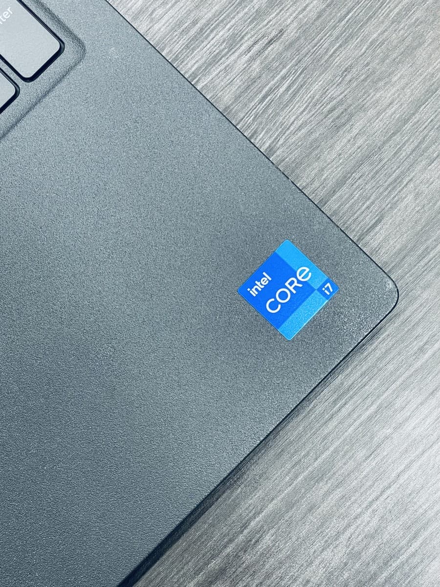 Dell Latitude 3520 / Core i7-11ème GEN / SSD 256Go RAM 8Go - Image 5