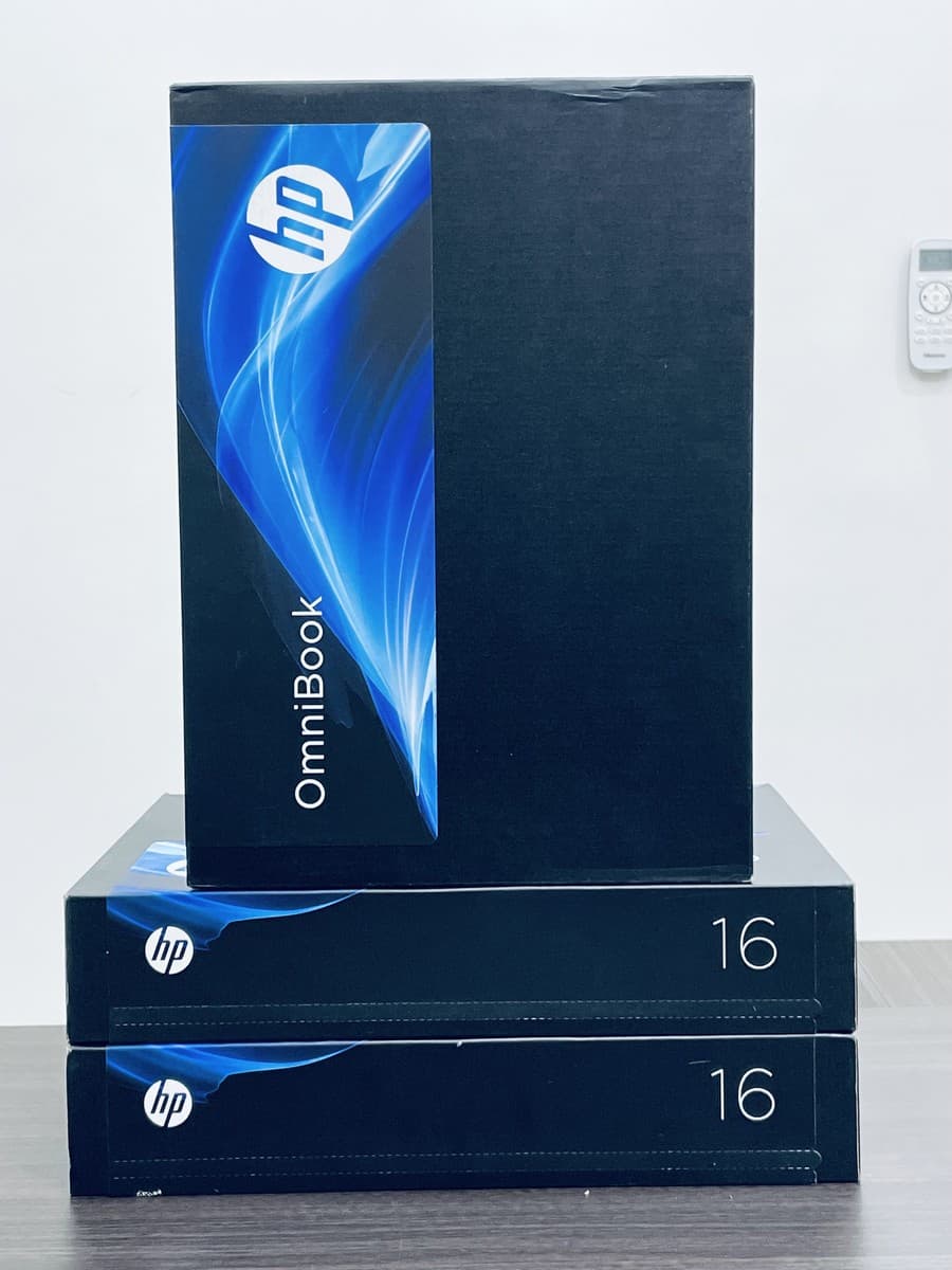 HP OmniBook X Flip NGAI Laptop 16-ar0013dx - Image 2