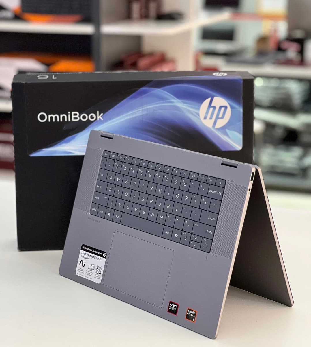 HP OmniBook X Flip NGAI Laptop 16-ar0013dx - Image 1