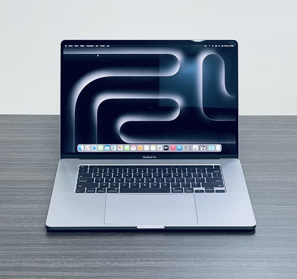 MacBook Pro 16-Inch 2019 / Core i9 / SSD 1TB / RAM 64Go / RADEON Pro 5500M,8Go Dédiée - Image 2