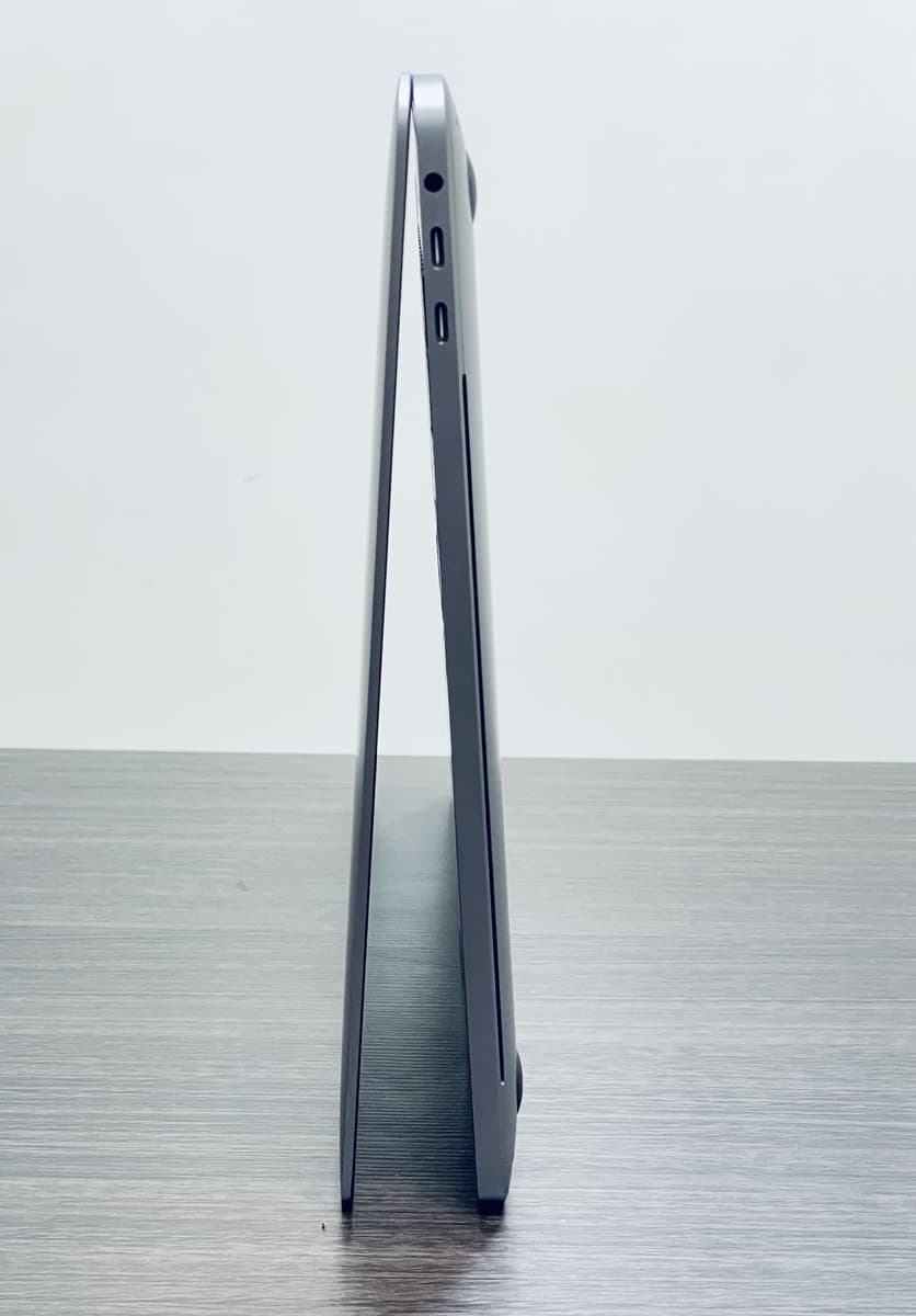 MacBook Pro 16-Inch 2019 / Core i9 / SSD 1TB / RAM 64Go / RADEON Pro 5500M,8Go Dédiée - Image 6