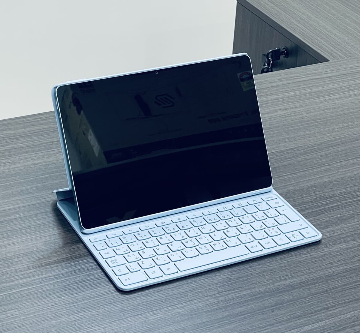 LENOVO IDEA TAB 5G + AI / POCHETTE À CLAVIER / STYLO - Image 4