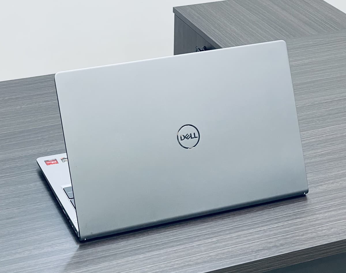 Dell Vostro 3525 / AMD Ryzen™ 7 5825U / SSD 512Go / RAM 16Go - Image 6