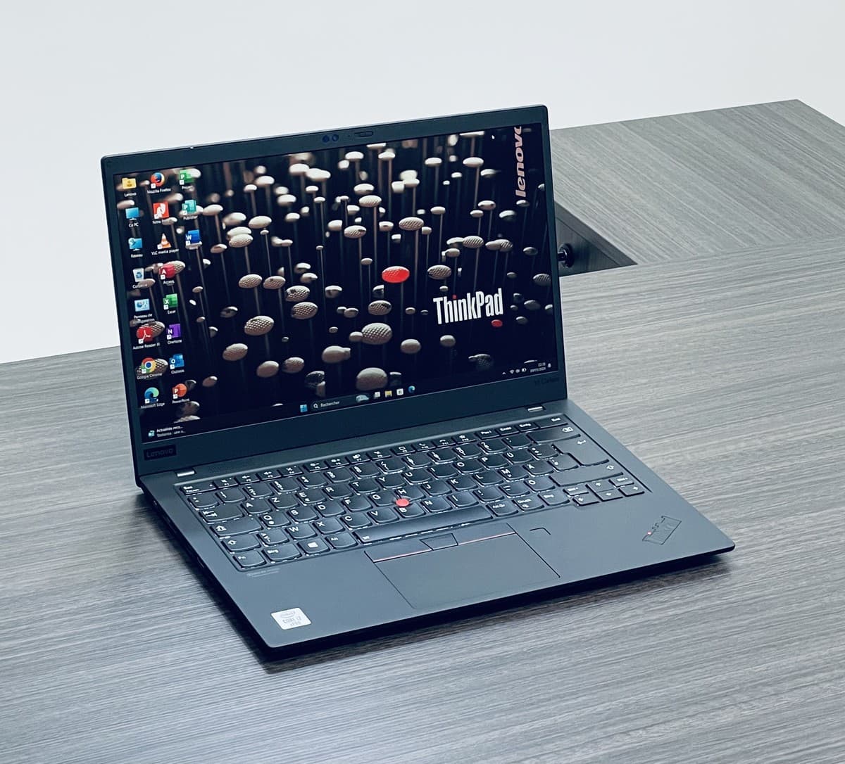 LENOVO ThinkPad X1 Carbon GEN 8