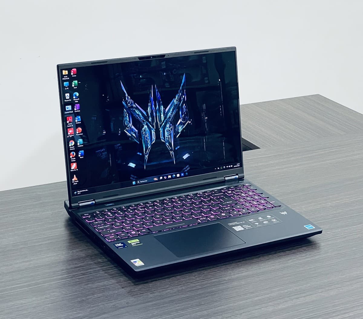 ACER PREDATOR HELIOS NEO 16 AI (PHN16-73) - Image 7