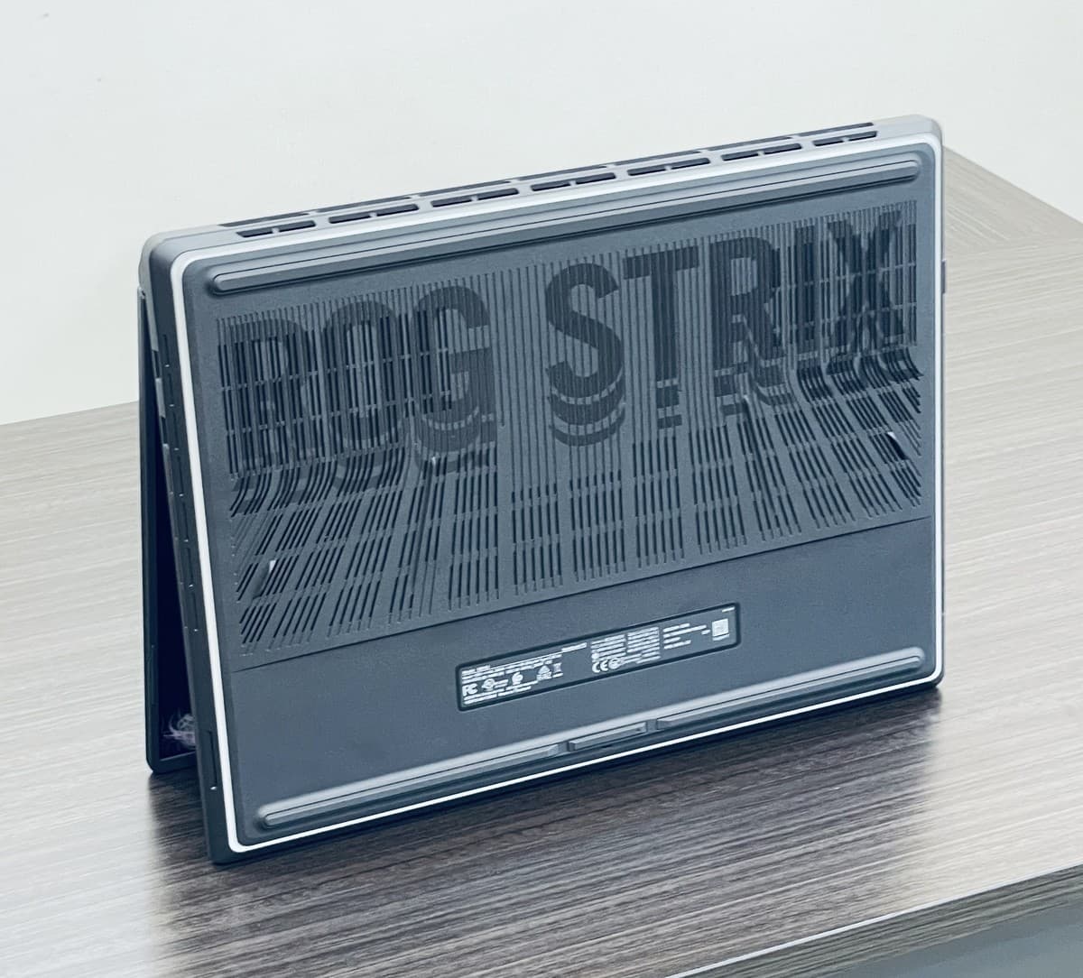 ASUS ROG STRIX G18 G815JPR ¦ Core™ i9-14ème GEN ¦ RTX 5070, 8Go - Image 13