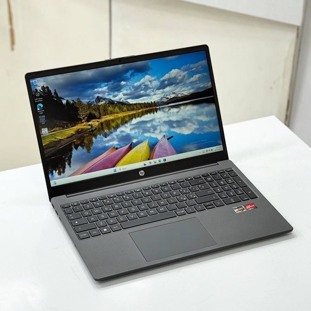 HP 255 G7 (2D200EA) - AMD Ryzen™ 5 3500U - Image 1