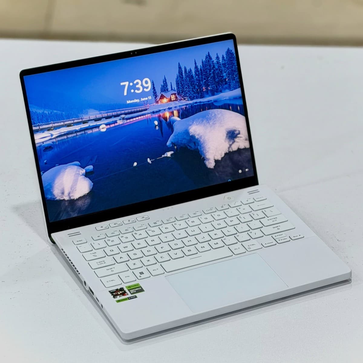 ASUS ROG Zephyrus G14 (GA403UM) / AMD RYZEN® 9 270 / RTX 5060, 8Go - Image 4