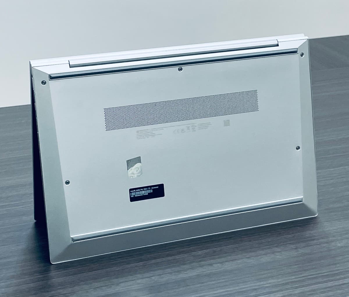 HP EliteBook 840 G8 / SSD 512Go / Ram 16Go / Intel®️ Core™️ i7-1185G7U - Image 6