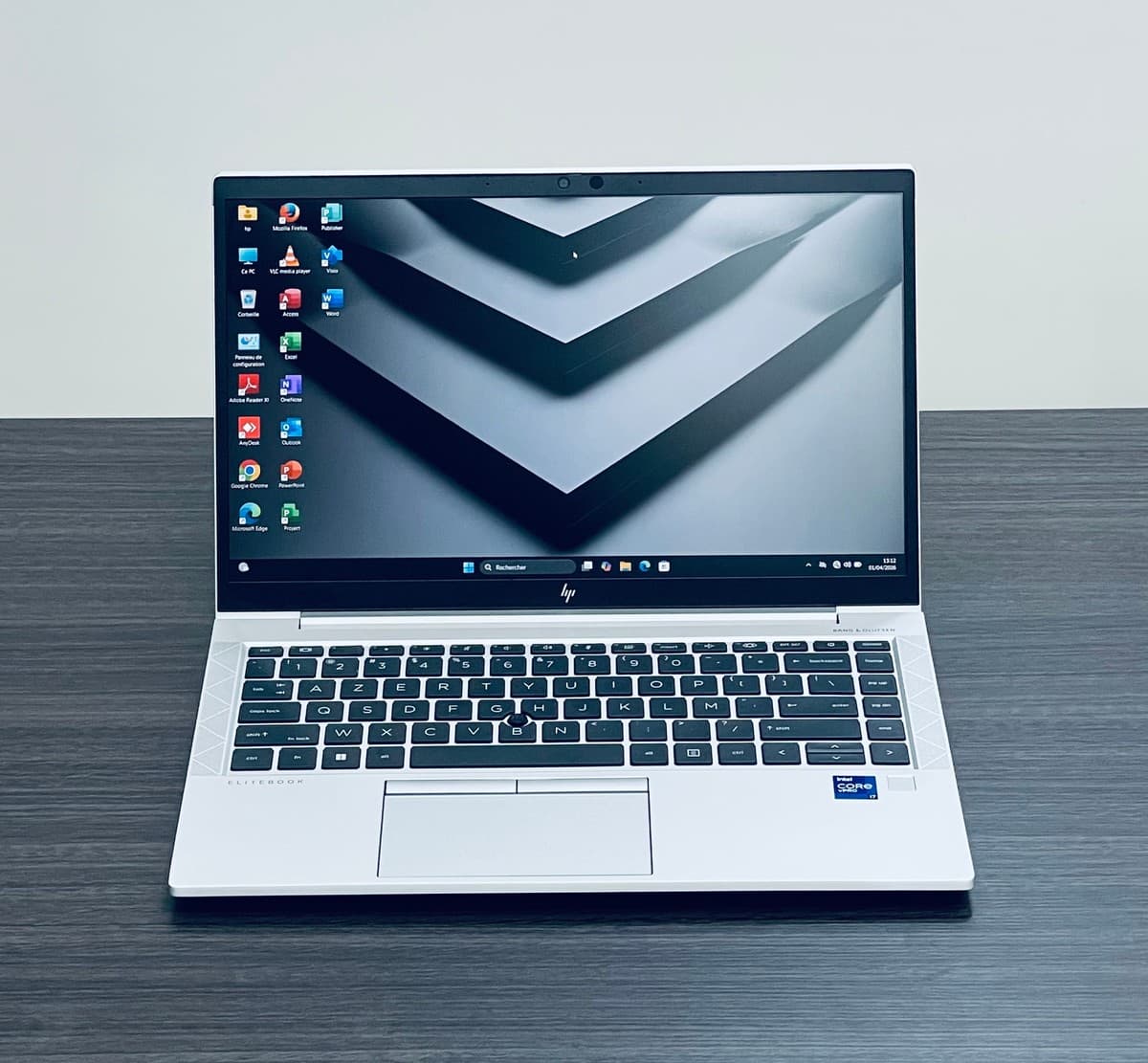 HP EliteBook 840 G8 / Écran Tactile / SSD 512Go / Ram 16Go / Intel®️ Core™️ i7-1185G7U - Image 2