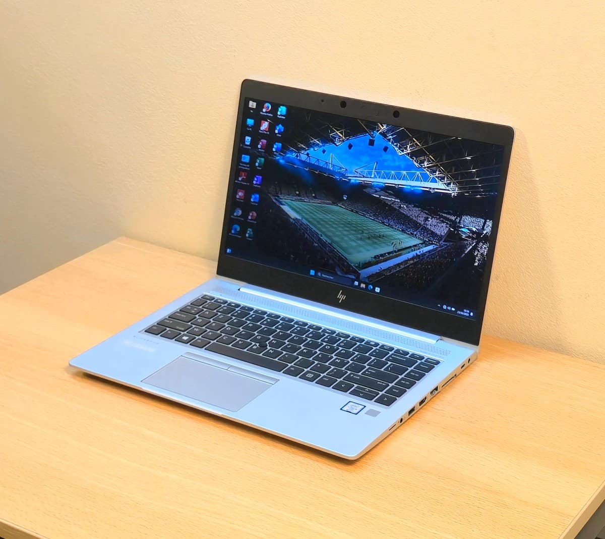 HP EliteBook 840 G6 ¦ (8GB86US) / Écran Tactile / Intel®️ Core™️ i5-8365U - Image 4
