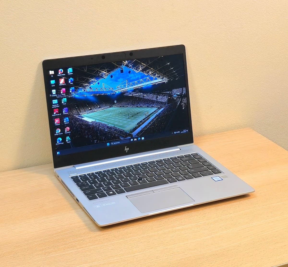 HP EliteBook 840 G6 ¦ (8GB86US) / Écran Tactile / Intel®️ Core™️ i5-8365U - Image 2
