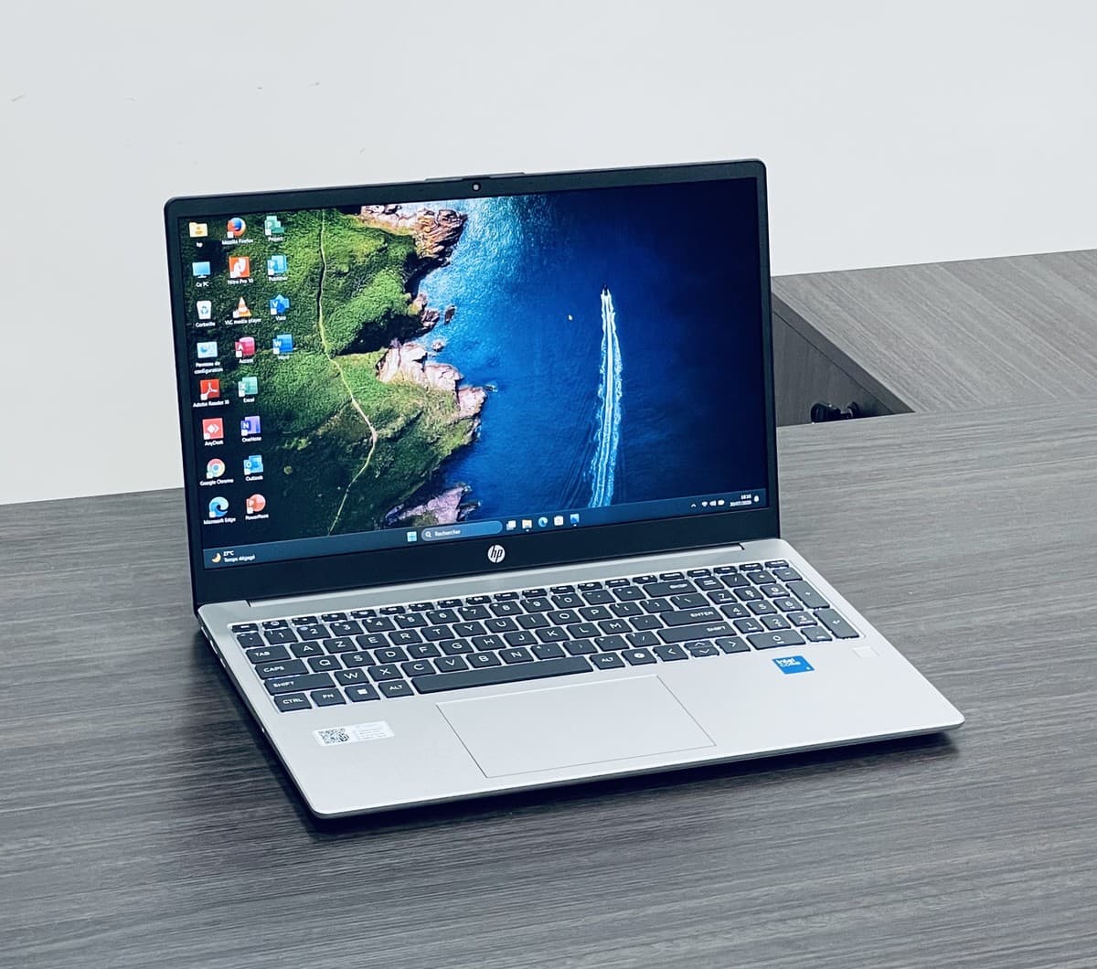 HP Laptop  250R G10 / Intel®  Core™ 5 120U / SSD 512Go / RAM 8Go - Image 6