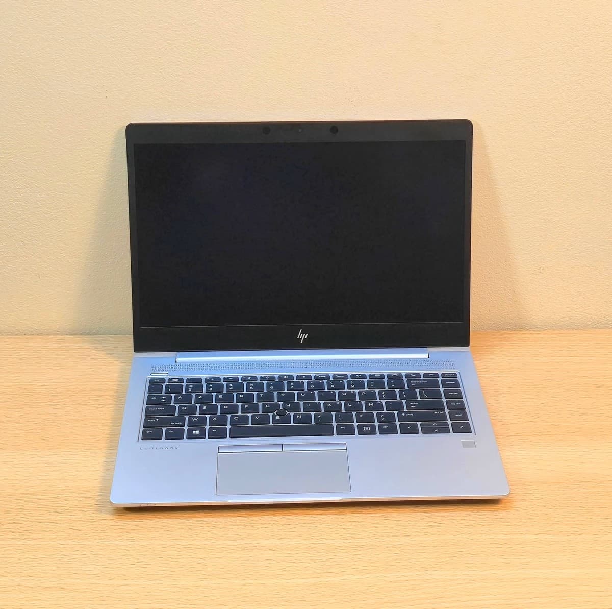 HP EliteBook 745 G5 / AMD Ryzen™️ 7 Pro 2700U / SSD 256Go / RAM 8Go - Image 4