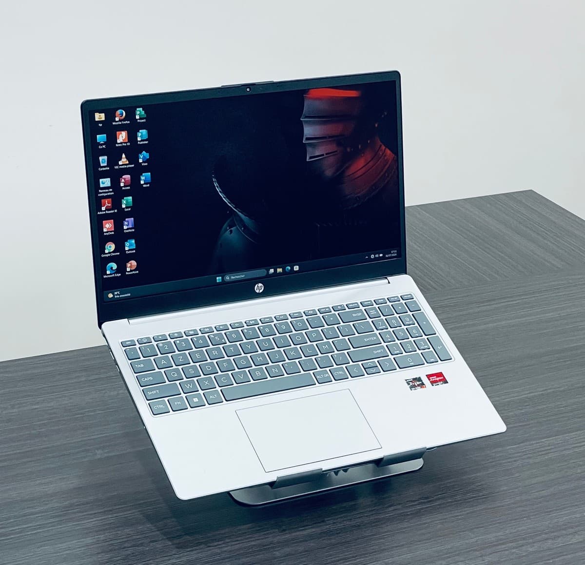 HP Laptop 15-fc0120nia (AE0J7EA) / AMD Ryzen™ 7 7730U / SSD 512Go / RAM 8Go - Image 12