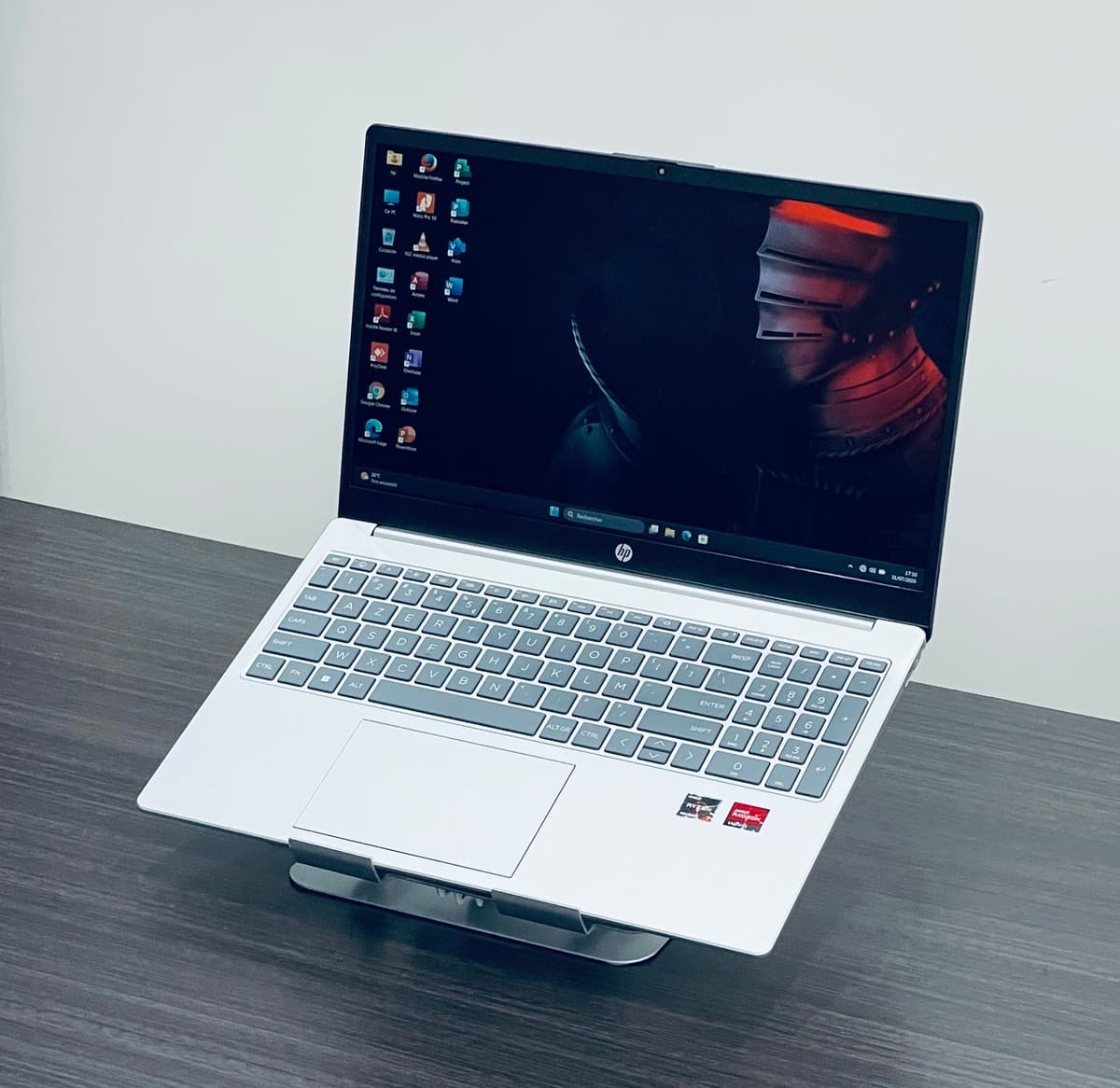 HP Laptop 15-fc0120nia (AE0J7EA) / AMD Ryzen™ 7 7730U / SSD 512Go / RAM 8Go - Image 10
