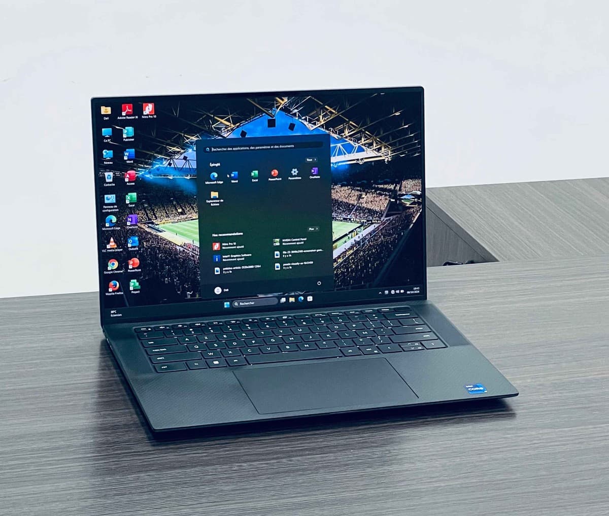 Dell Precision 5570 / Intel® Core™ i9-12900H / NVIDIA RTX A2000, 8Go